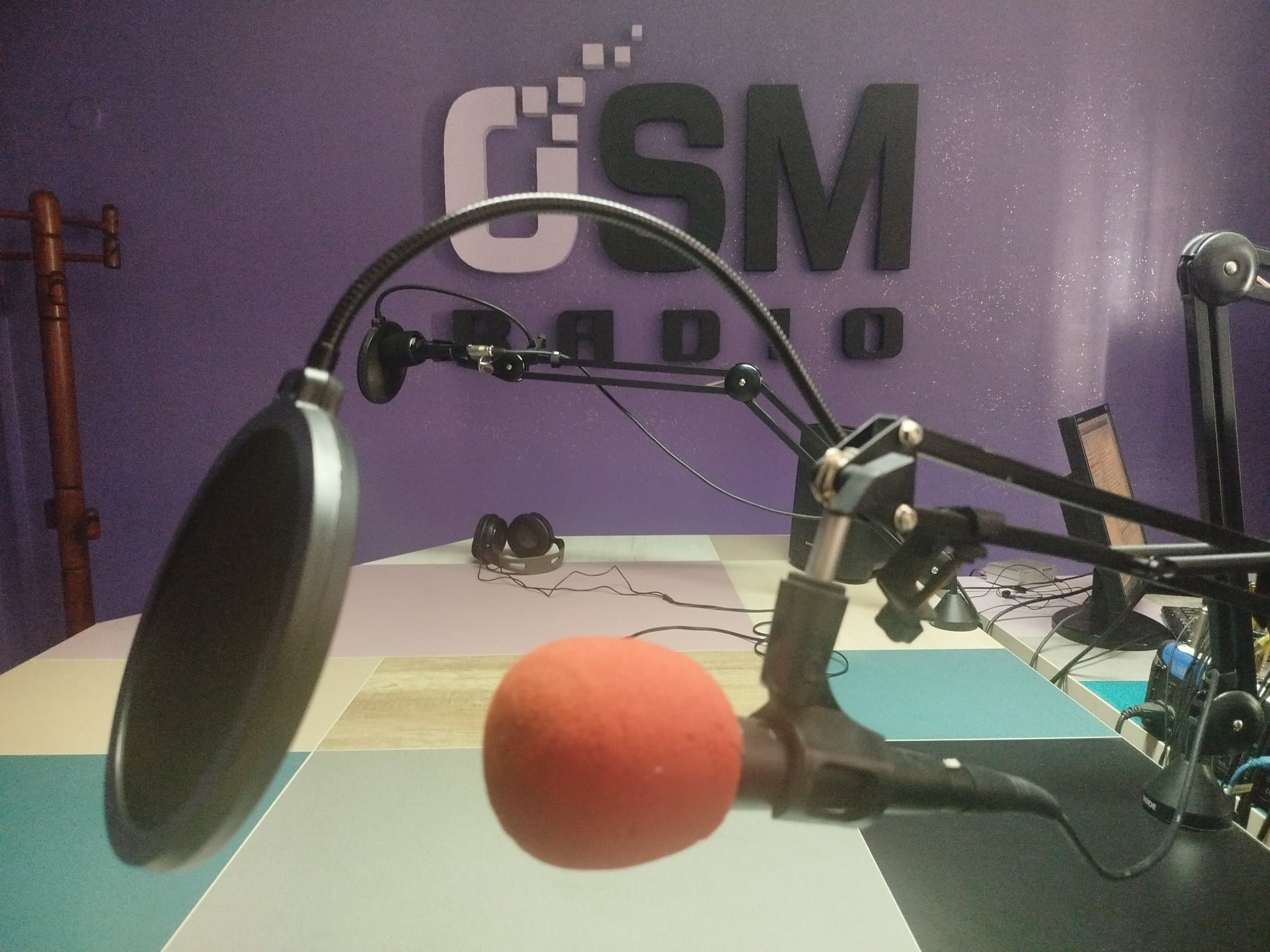 Osm radio Pale studio